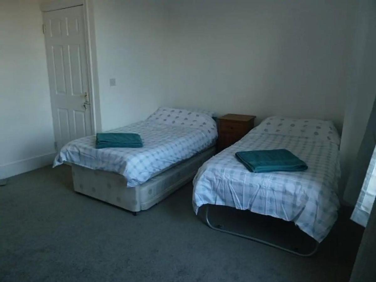 Top Floor Flat With Sea View 荷尼湾 外观 照片