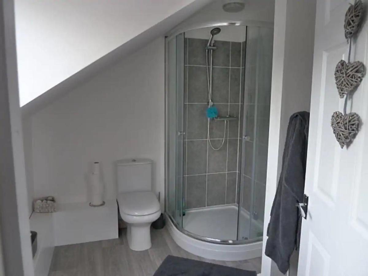 Top Floor Flat With Sea View 荷尼湾 外观 照片